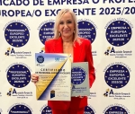 Foto de La Dra. Moreno Torres experta en medicina estética y capilar recibe el prestigioso Certificado de Profesional Europeo Ex