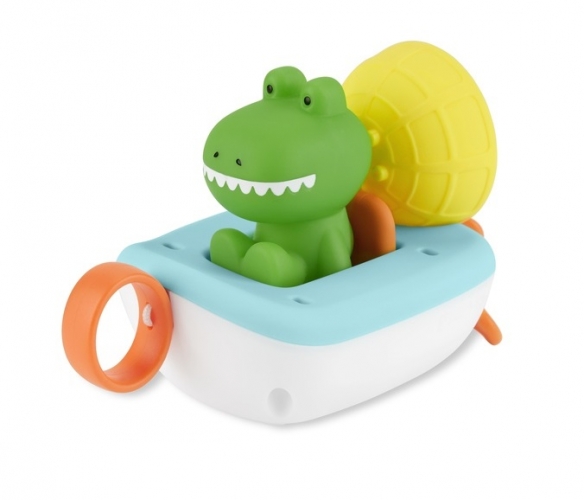 Encouraging imagination with bath toys