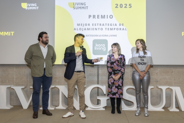 Kategora y Kora Living reciben el premio a la mejor estrategia de alojamiento temporal en el Living Summit