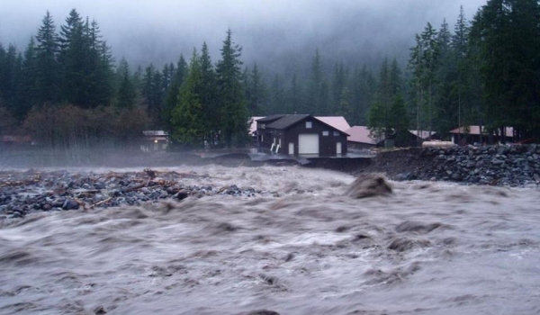 No asumas que el seguro de hogar estándar pagará los daños por inundaciones