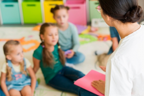 Filosofía lúdica: Pensar divirtiéndose en el colegio