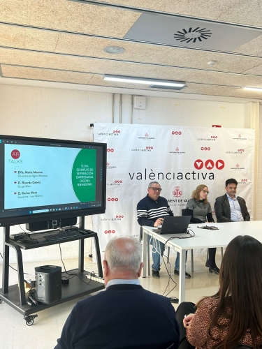 AB Talks Solidario: claves para la gestión del cambio y la superación empresarial en Castellar-Oliveral