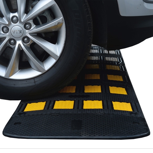 plastic speed bumps